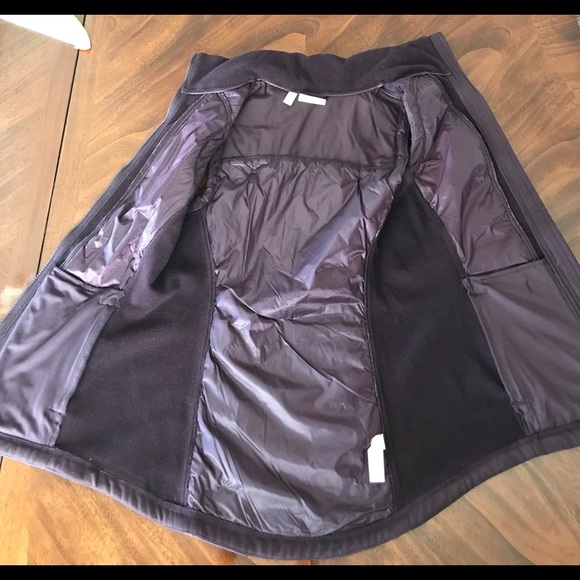 Vest - Picture 2 of 4